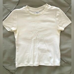 Aritzia XS TNA ribbed crop white tee